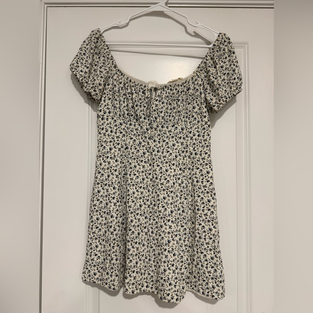 La Hearts Black and White Floral Dress